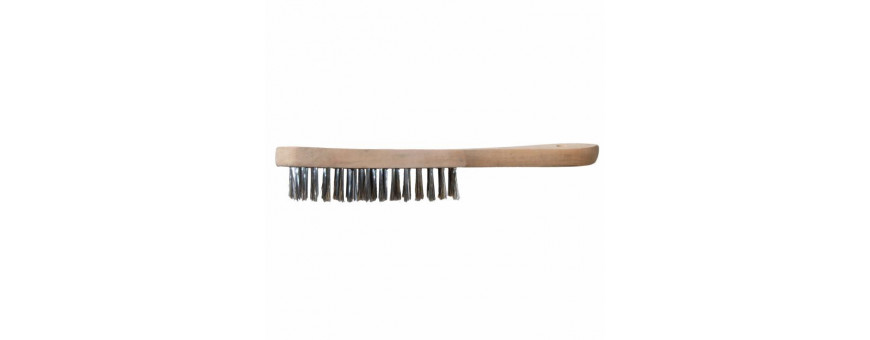 Brosse métallique et abrasif