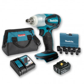 Boulonneuse à chocs 18V 230Nm 1/2" DTW251 avec 1 batterie 5Ah + Coffret 9 douilles + sac MAKITA Boulonneuse à chocs 18V 230Nm 1/2" DTW251 avec 1 batterie 5Ah + Coffret 9 douilles + sac MAKITA